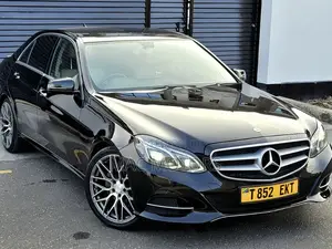 Mercedes-Benz E250 SV Premium 2014 Black