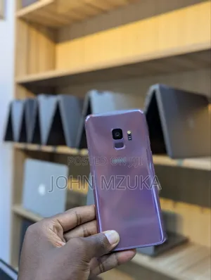 Photo - Samsung Galaxy S9 64 GB Bronze
