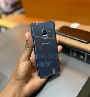 Photo - Samsung Galaxy S9 64 GB Blue