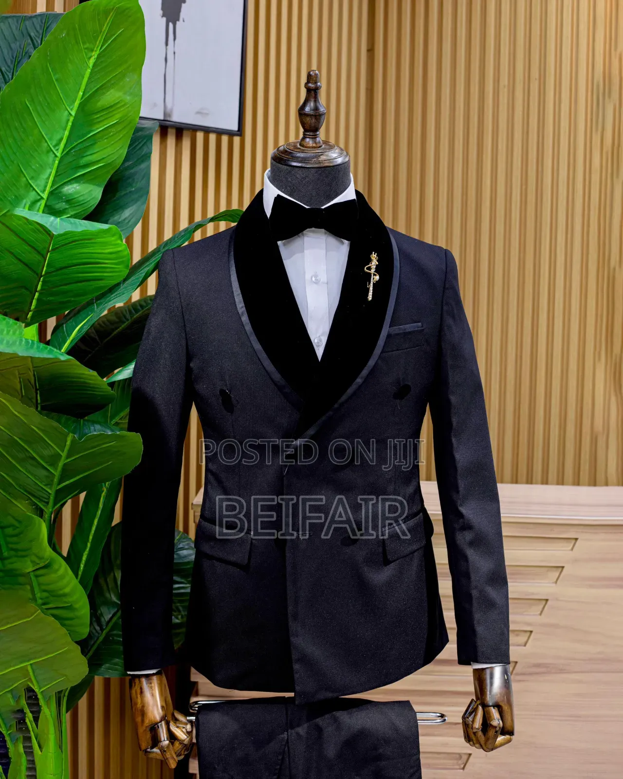 Black Double Breasted Suit |