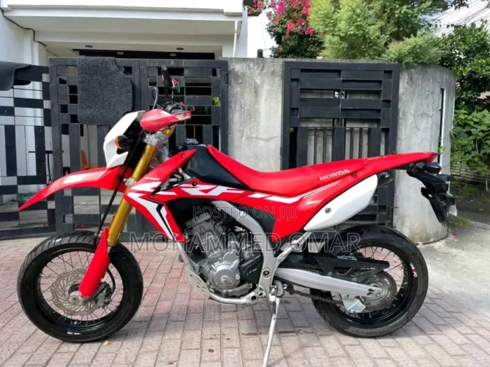 Honda 2022 Red