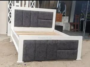Kitanda Cha Sofa Na Mbao
