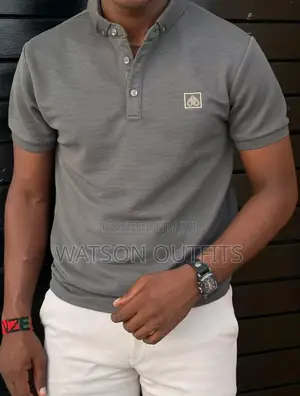 Formsix/Tshirts Zenye Mwonekano Bomba