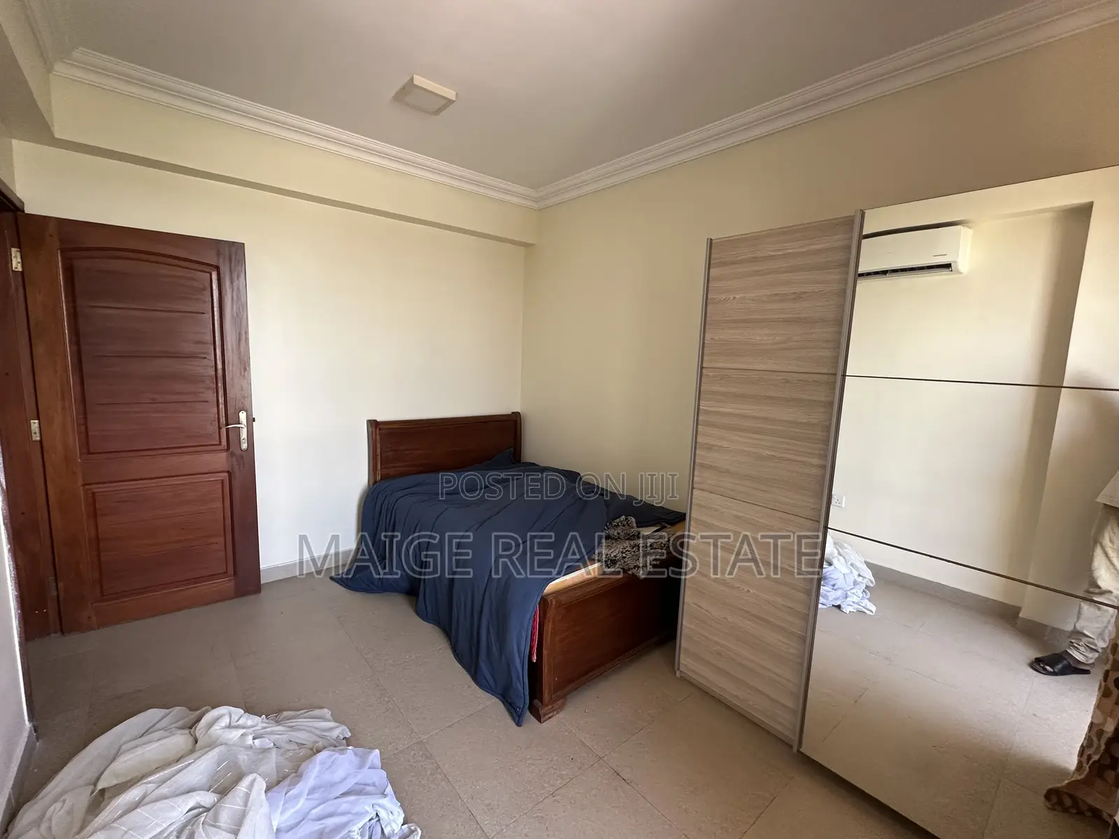 Furnished 3bdrm Apartment in Upanga East for sale
