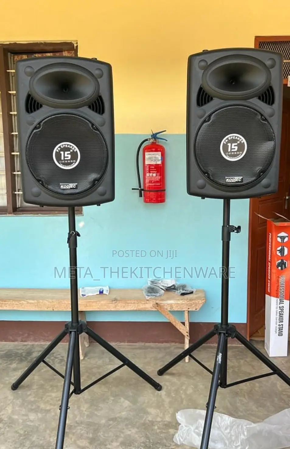 Kodtec Rechargeable Speaker With 2 Wireless Mic 15inch