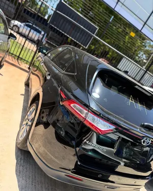 Toyota Harrier 2017 Black