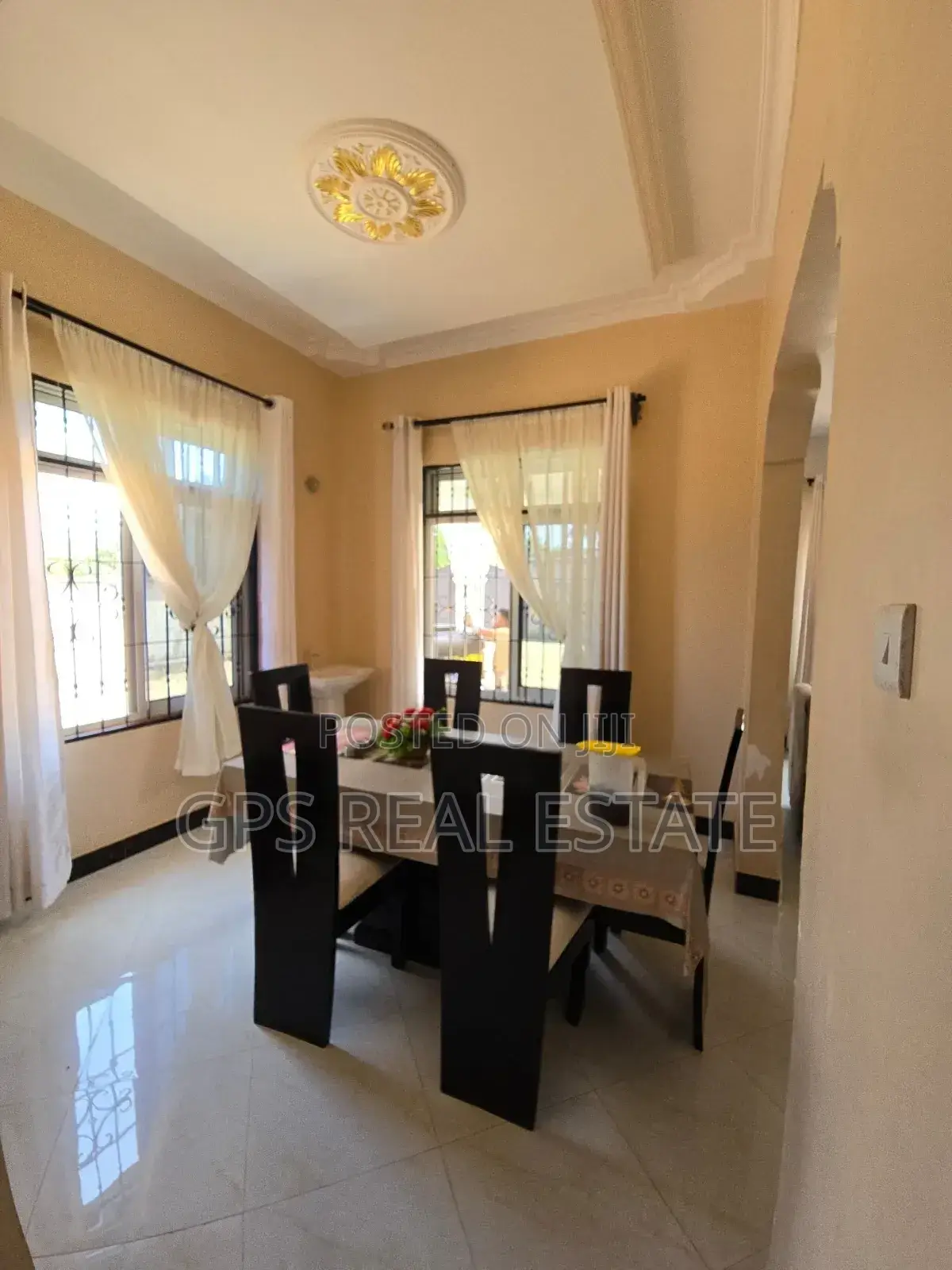 3bdrm House in Made Mikoro, Kinondoni for sale
