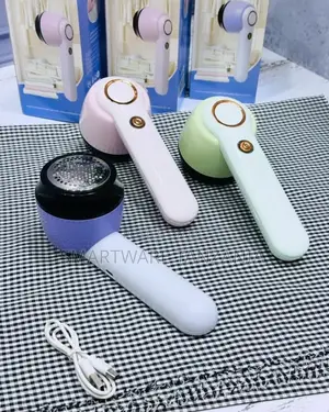 Portable Fabric Shaver, USB Rechargeable Lint Cleaner
