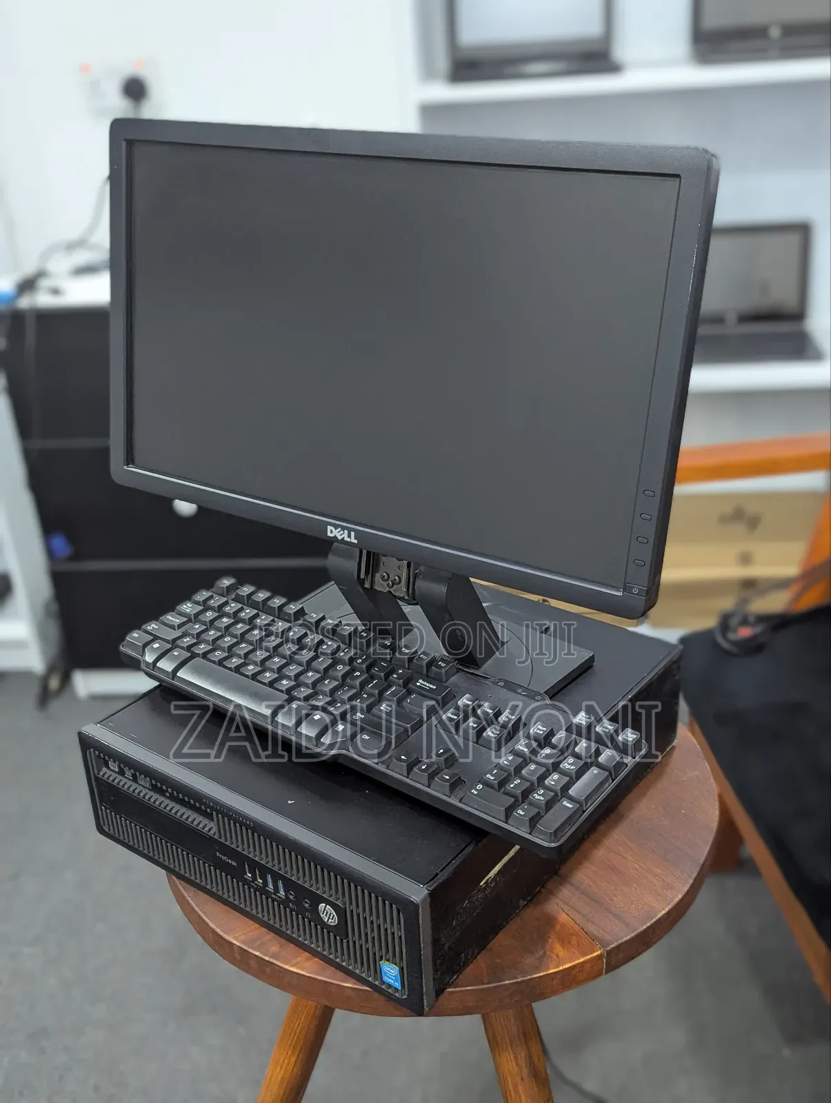 Desktop Computer HP ProDesk 400 4GB Intel Core I5 HDD 500GB