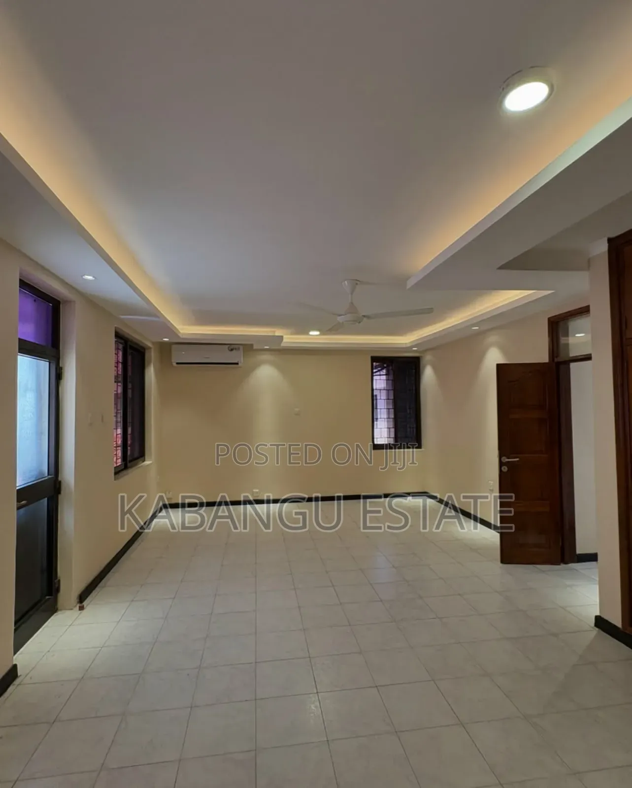 5bdrm Mansion in Fish Market, Msasani for rent