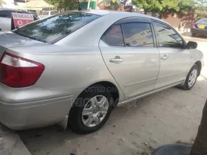 Toyota Premio 2005 Silver