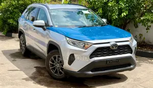 Toyota RAV4 2020 Silver
