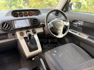 Toyota Corolla Rumion Hatchback 1.5 FWD 2009 White