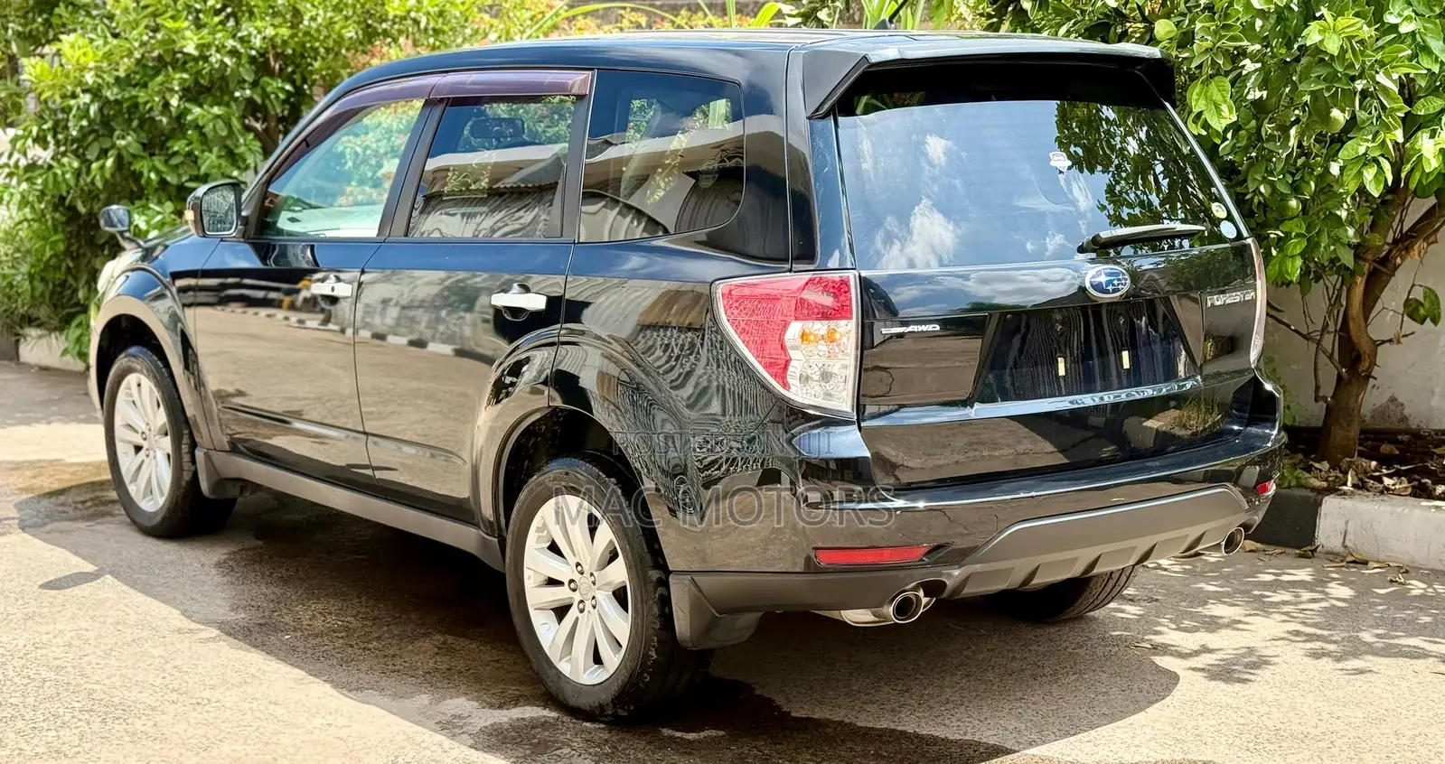 Subaru Forester 2011 Black