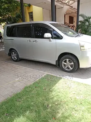 Car Rental / Kukodisha / Toyota
