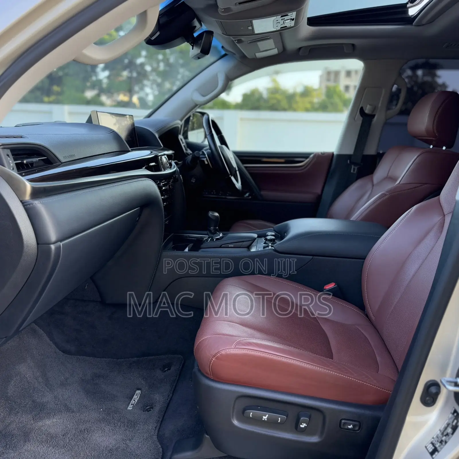 Lexus LX 570 (5 seats) AWD 2019 Beige