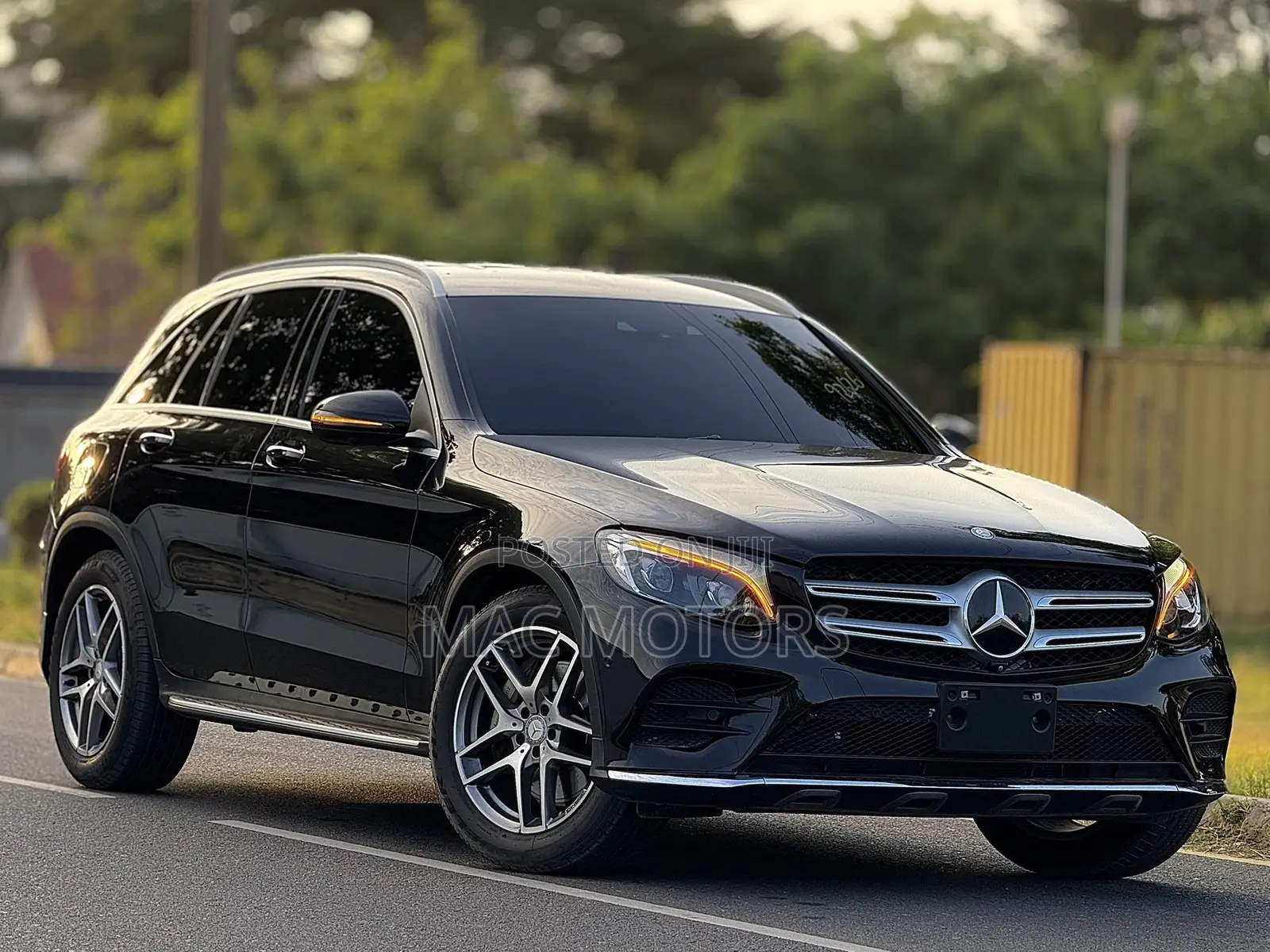 Mercedes-Benz GLC-Class 2017 Black