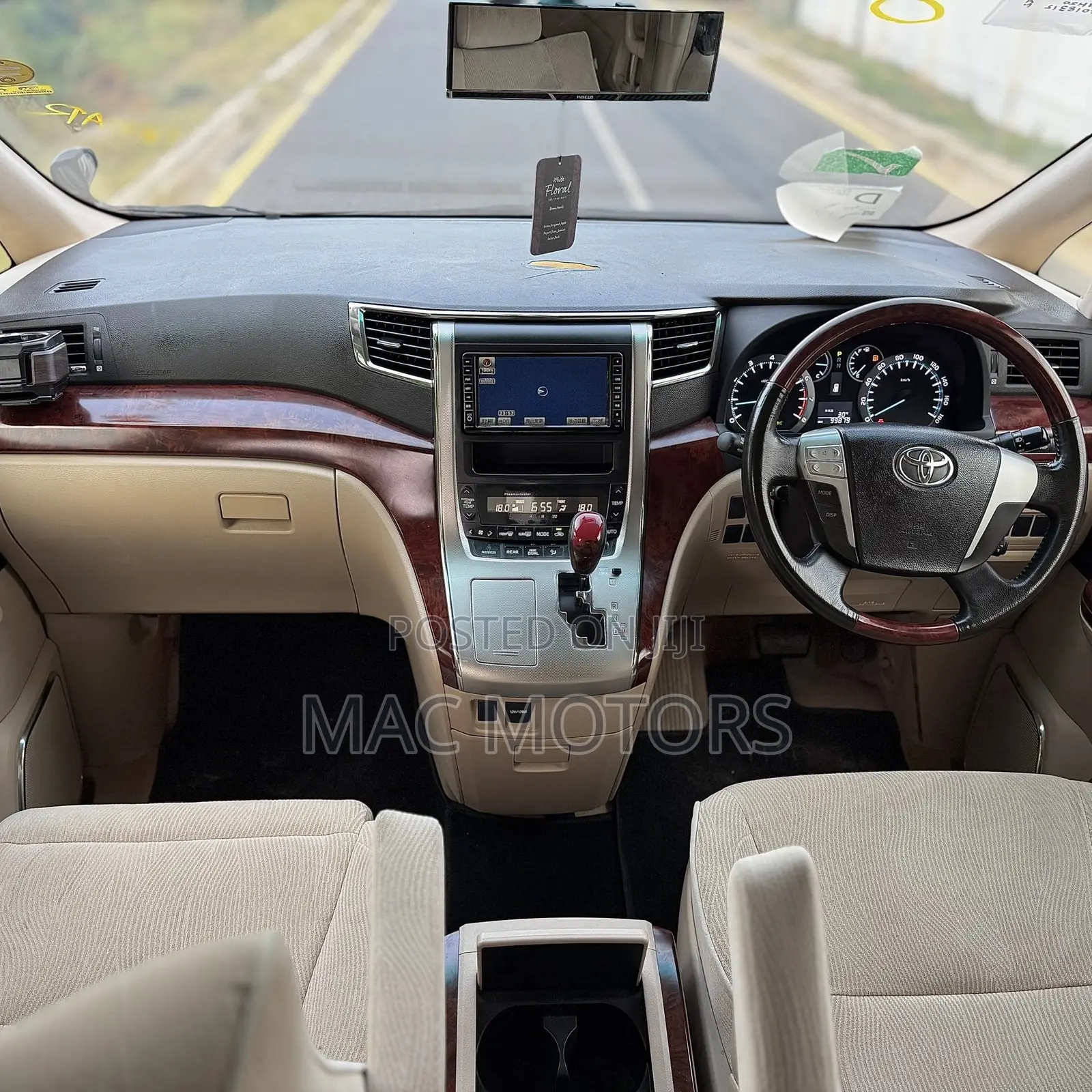 Toyota Vellfire 2009 Purple