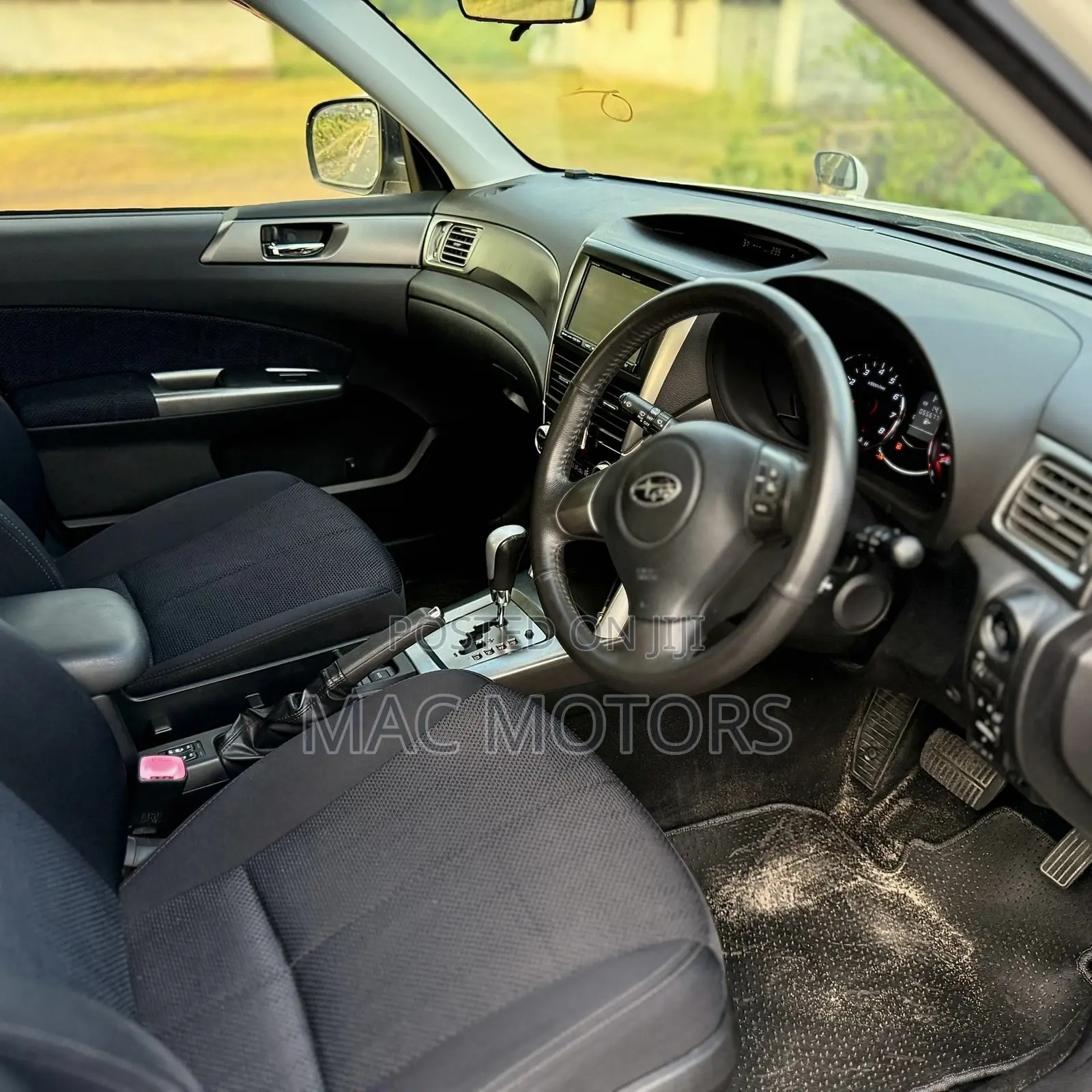 Subaru Forester 2.0D X 2011 White