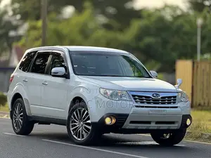 Subaru Forester 2.0D X 2011 White
