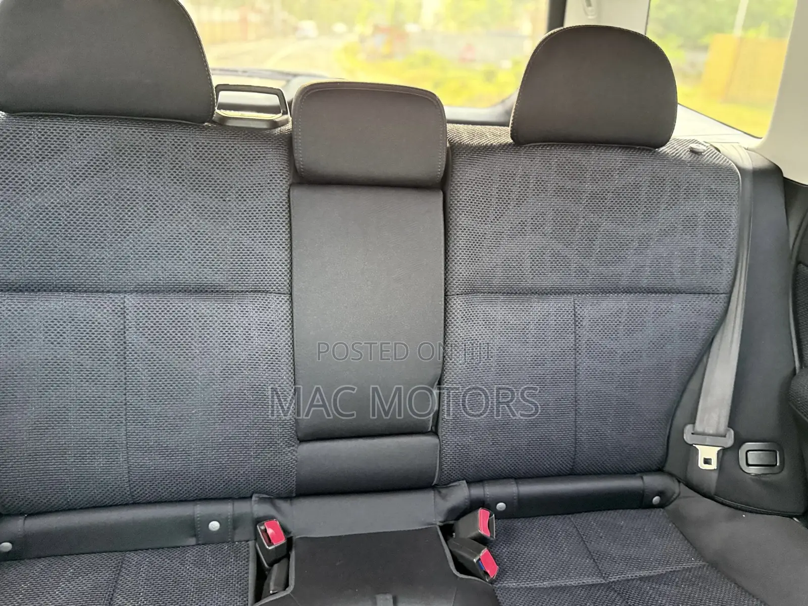 Subaru Forester 2.0D X 2011 White