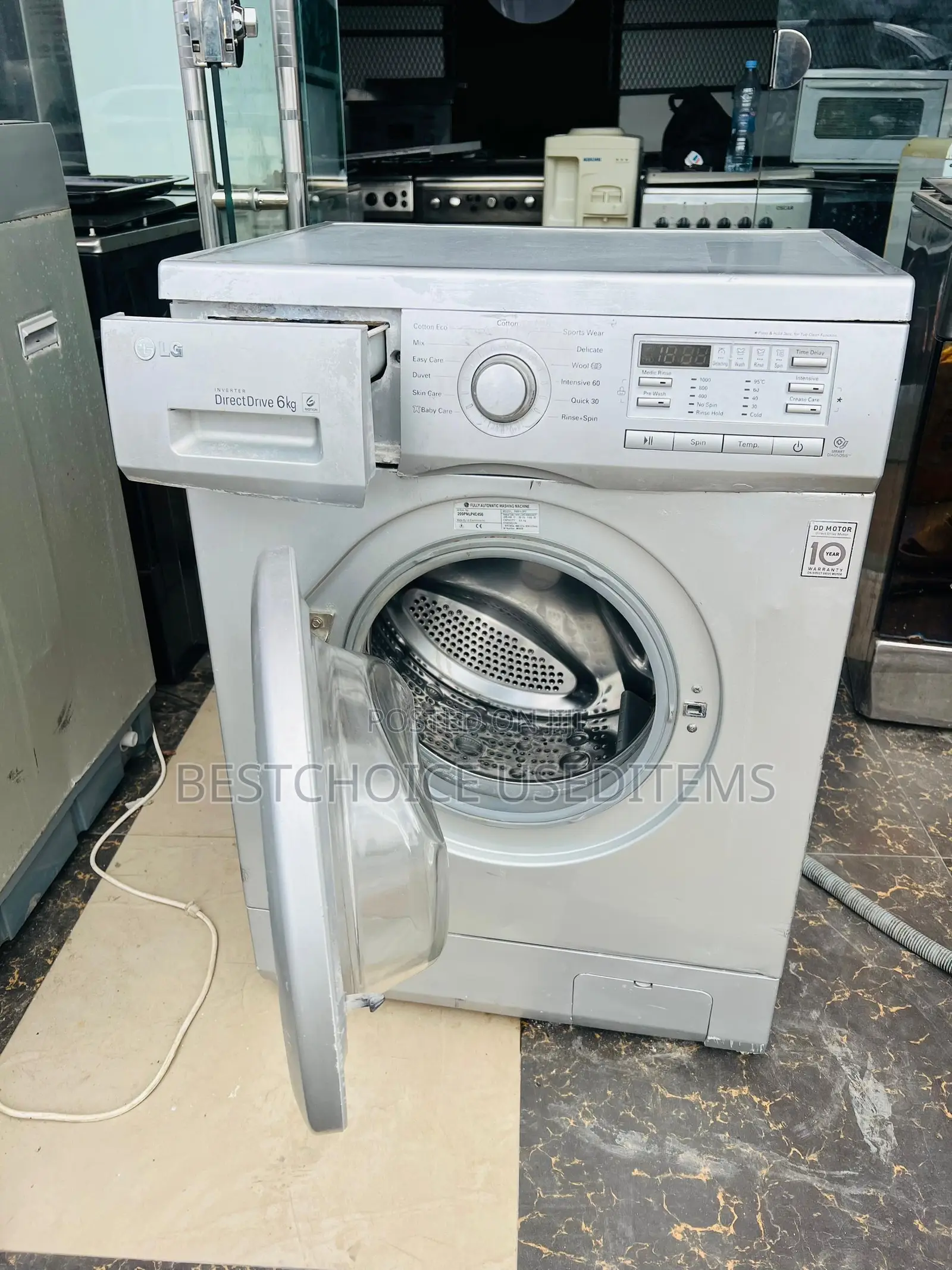 LG Kg 6 Inafua Na Kukausha Ni Used Kama Mpya Bado Ipo Good