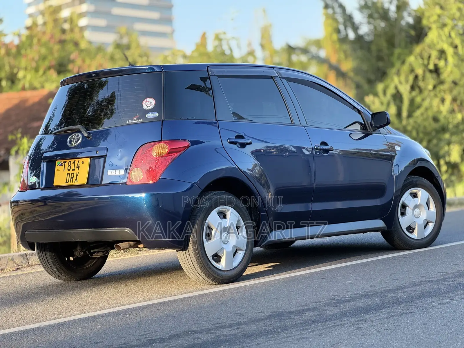 Toyota IST 2004 Blue