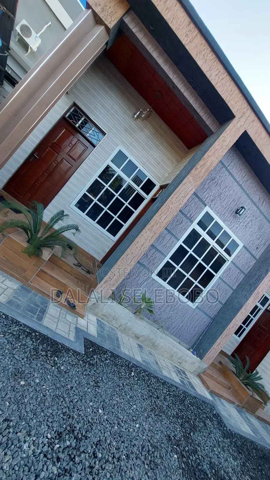1bdrm Bedsitter in Mwenge Lufungira, Kinondoni for rent
