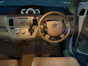Toyota Raum 1.5 FWD 2004 White