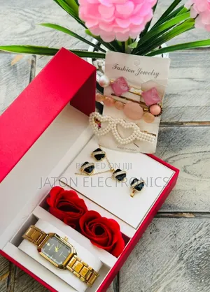 Ladies Valentine Comb New