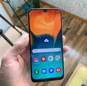 Samsung Galaxy A30 32 GB White