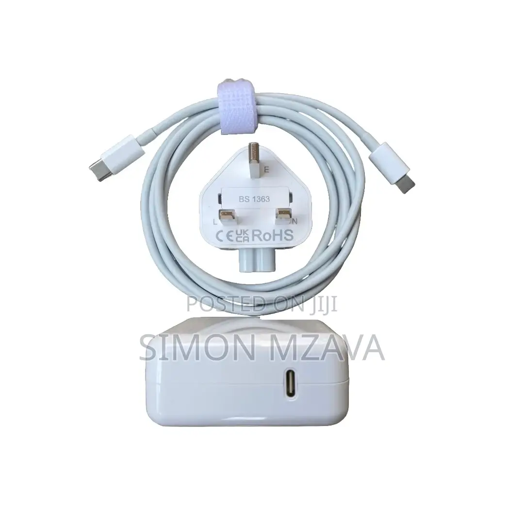 70W Type C Adapter Used to Charge Macbook Pro 14”15”16”.