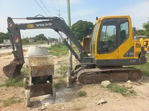 Clearance Sale!! Volvo Excavator