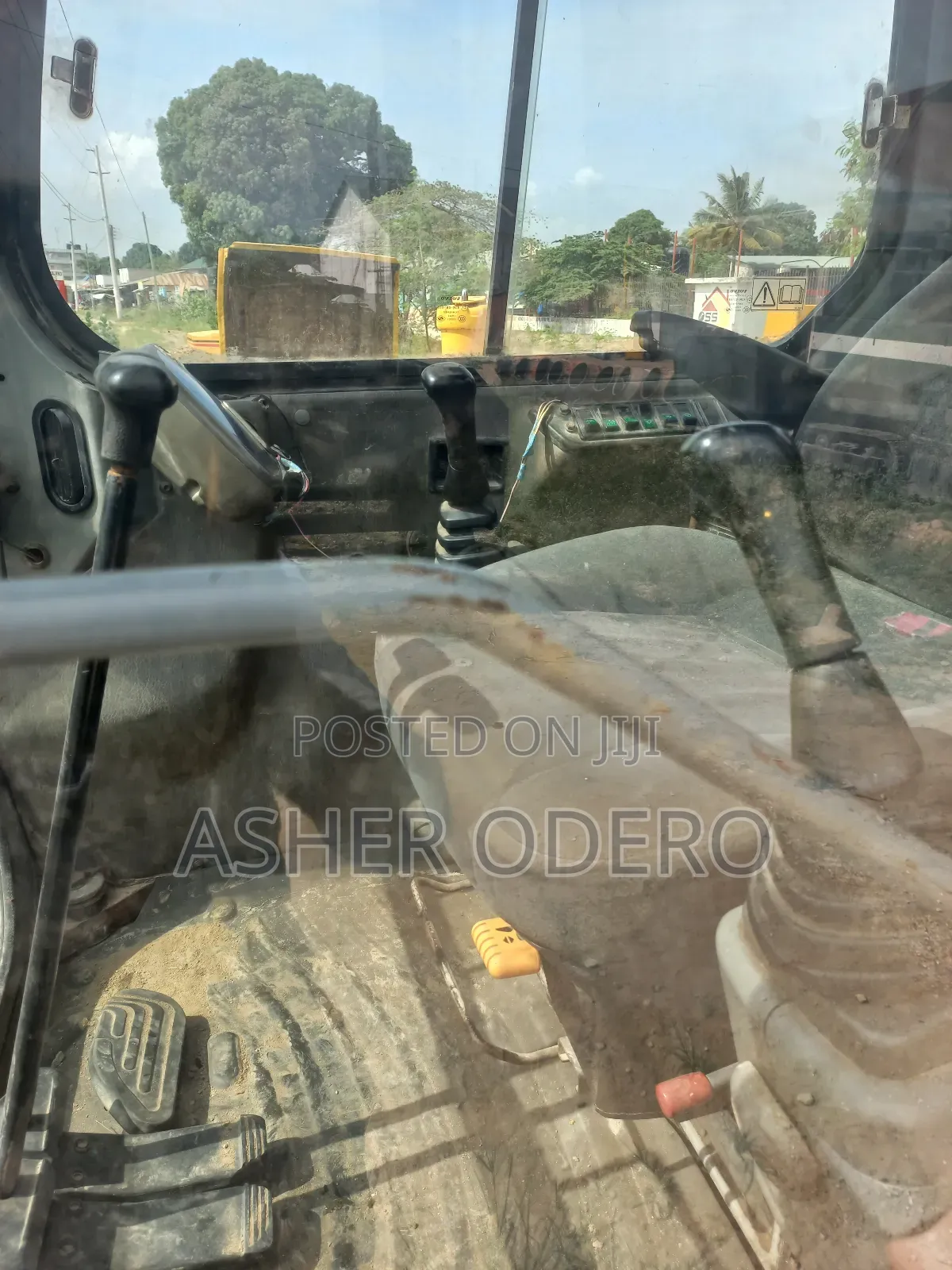 Clearance Sale!! Volvo Excavator