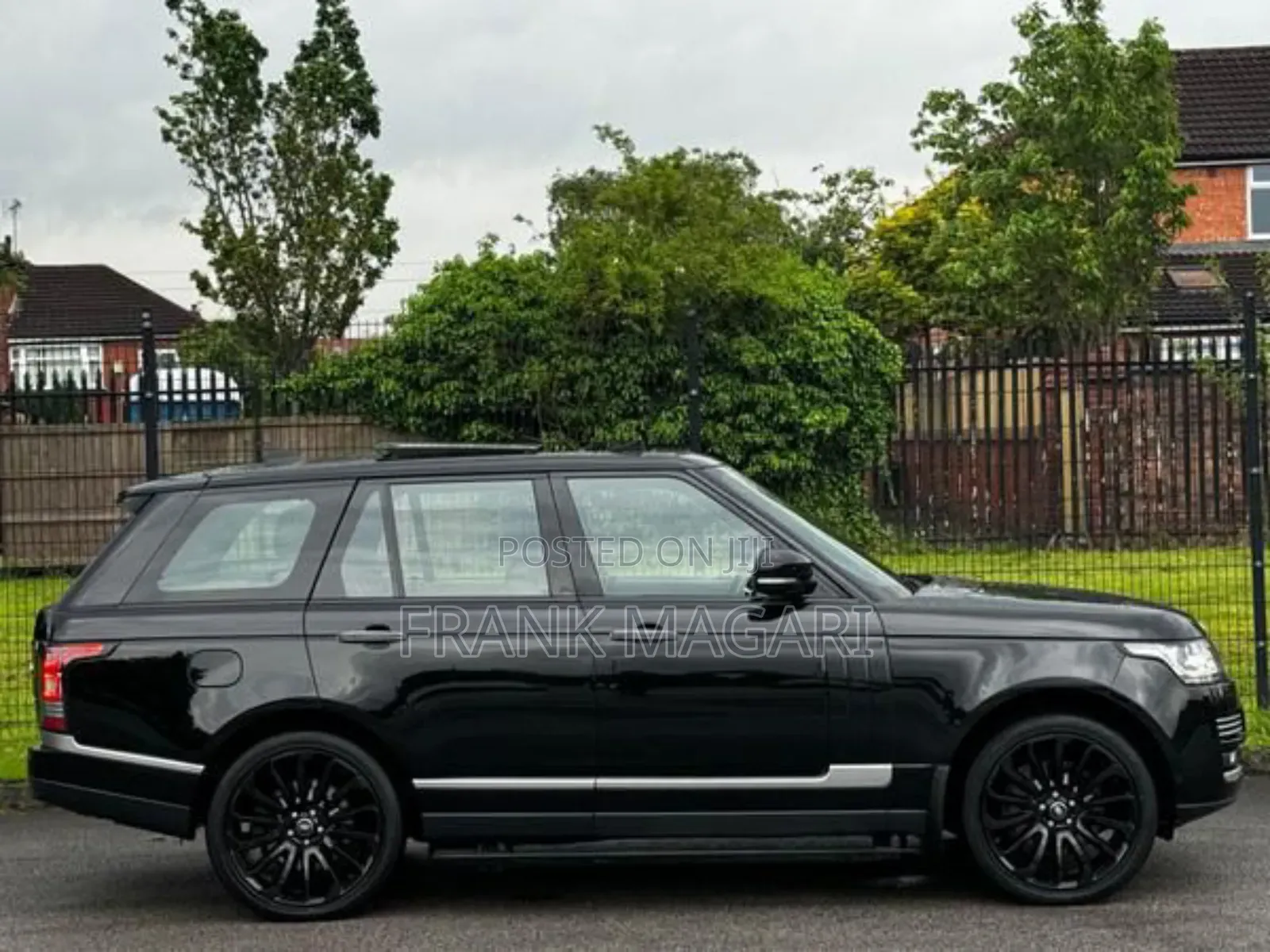 Land Rover Range Rover Vogue 2016 Black
