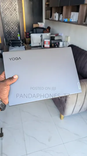 New Laptop Lenovo Yoga 7i 16GB Intel Core I5 SSD 512GB