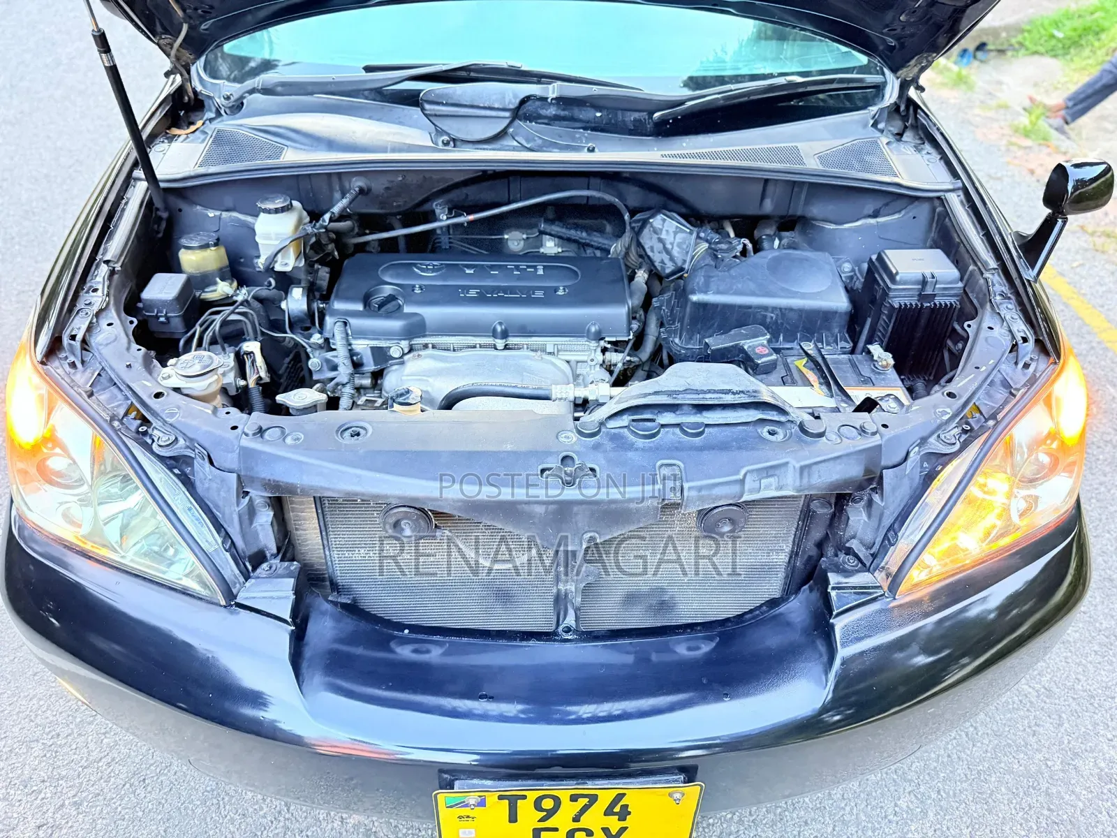 Toyota Harrier 2004 Black