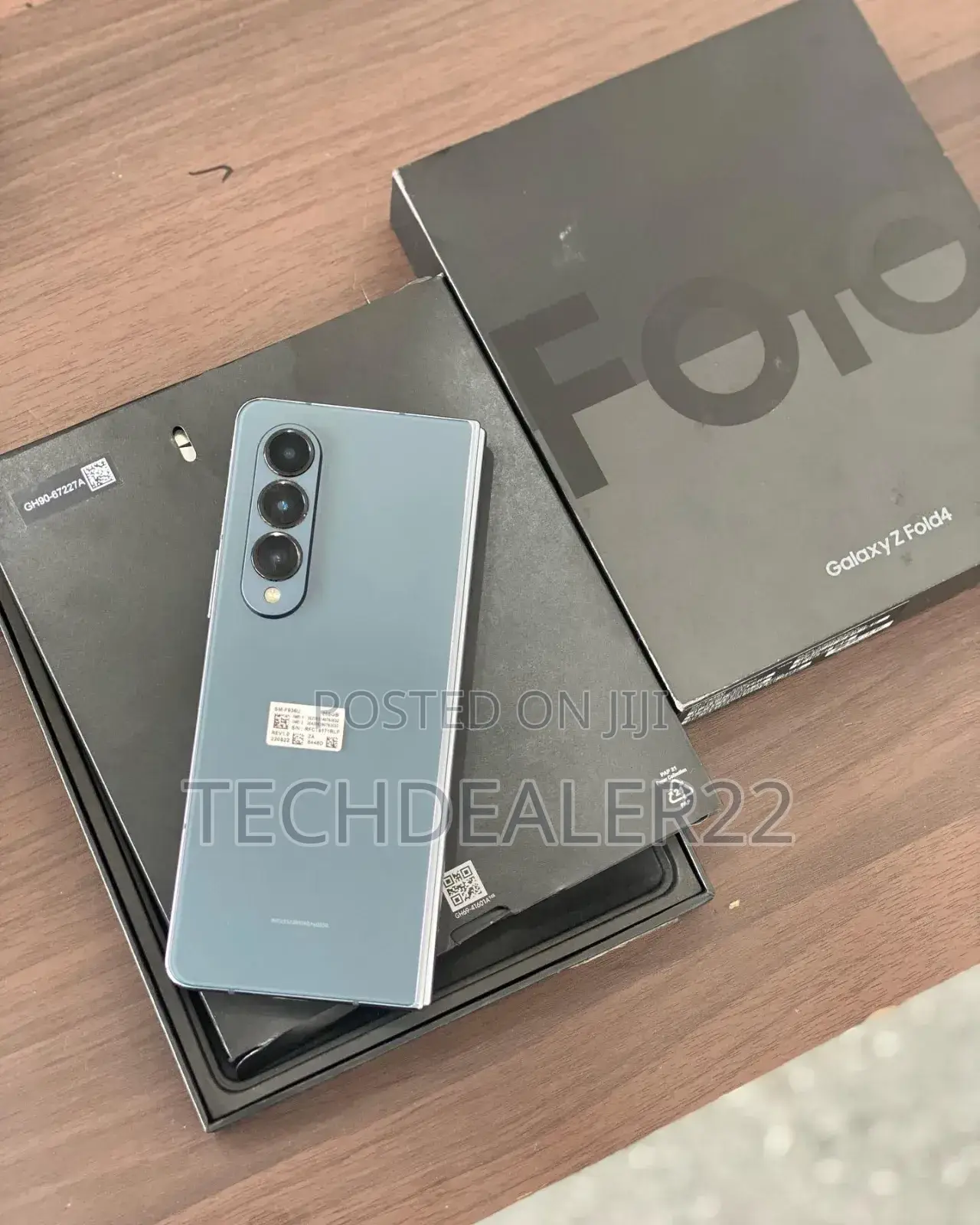 New Samsung Galaxy Z Fold4 256 GB