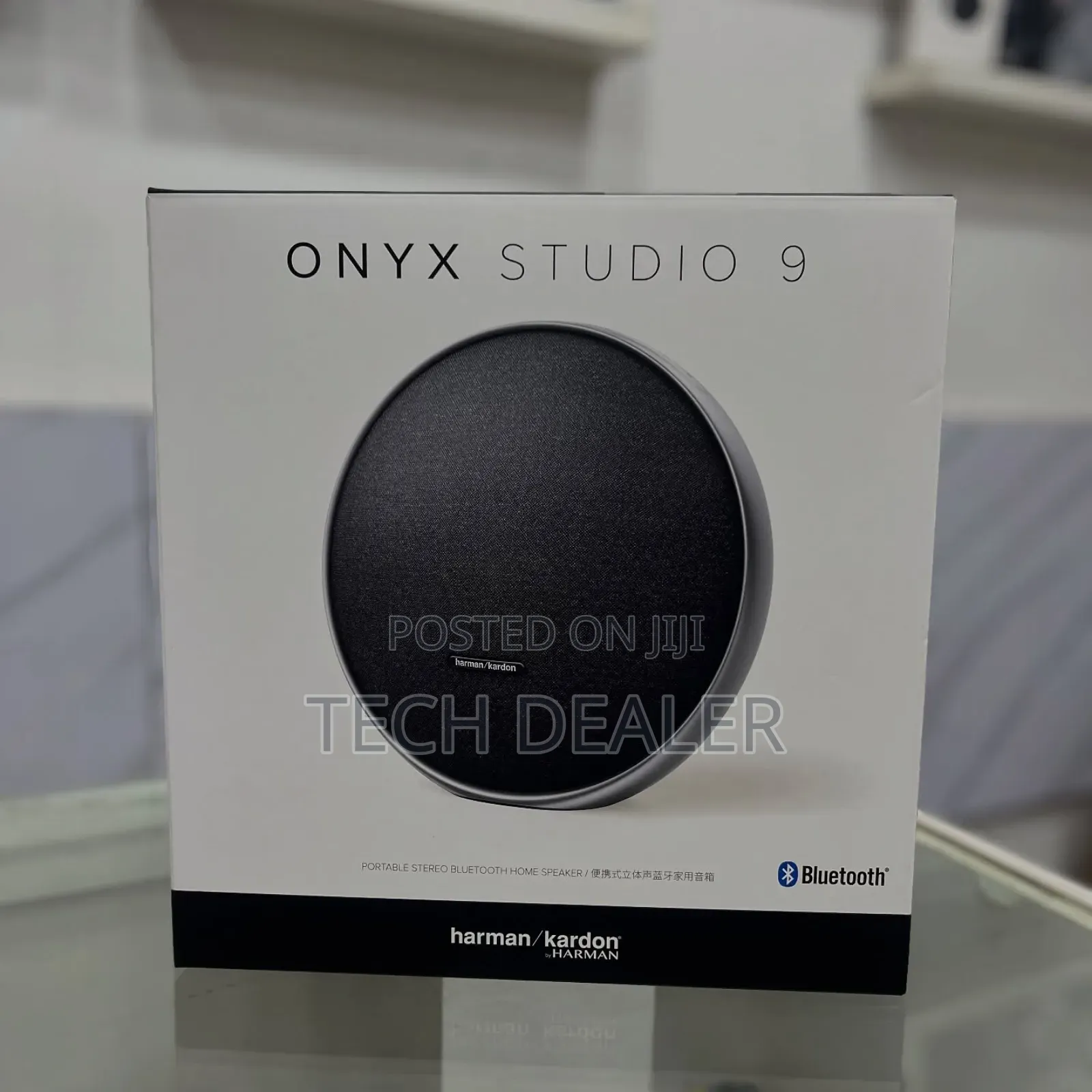 Harman Kardon Onyx Studio 9 Cool Speaker