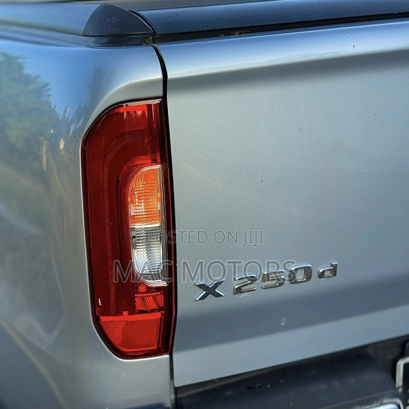 Mercedes-Benz X Class 2018 Silver