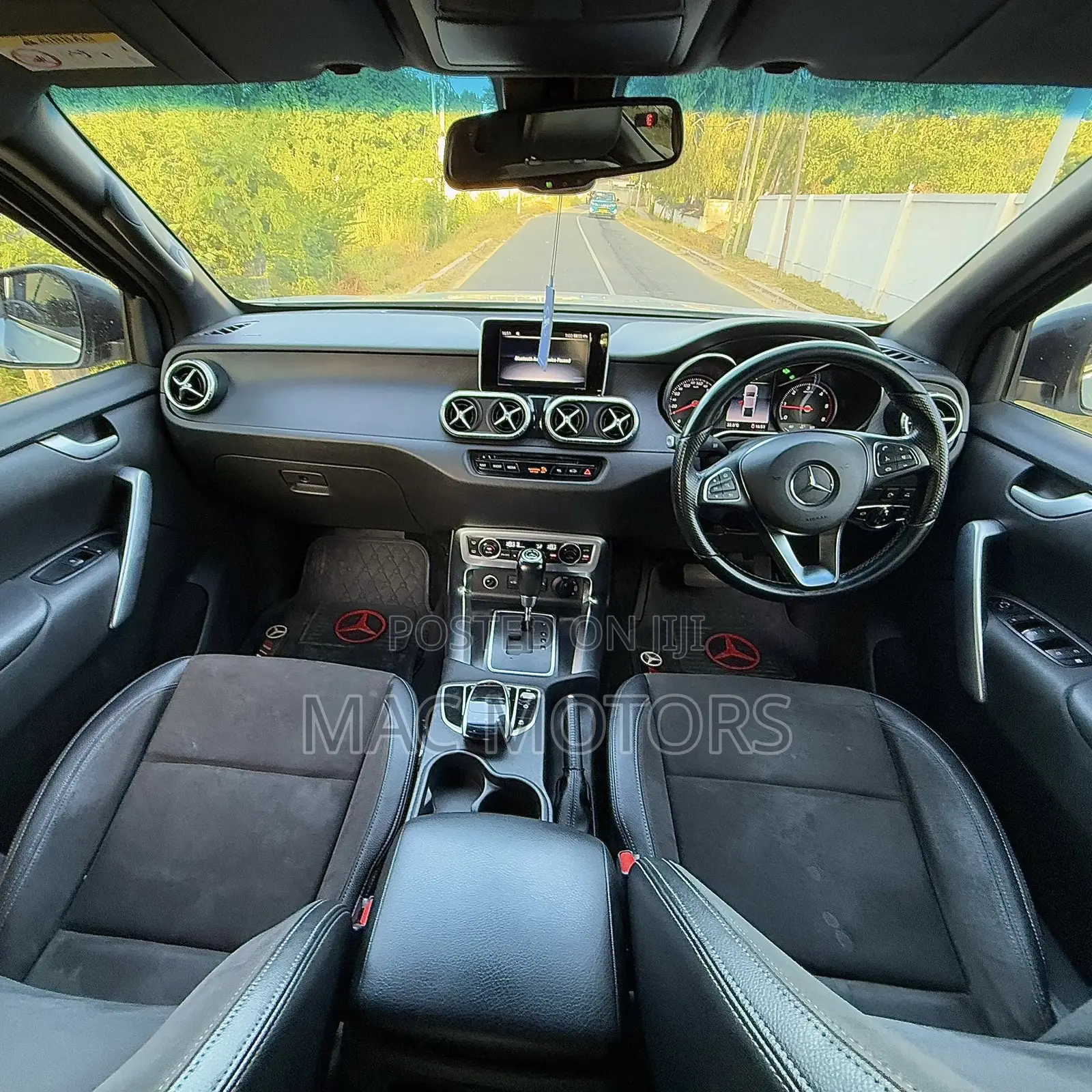 Mercedes-Benz X Class 2018 Silver