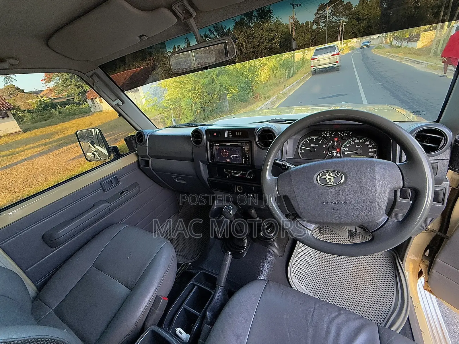 Toyota Land Cruiser 2013 Beige