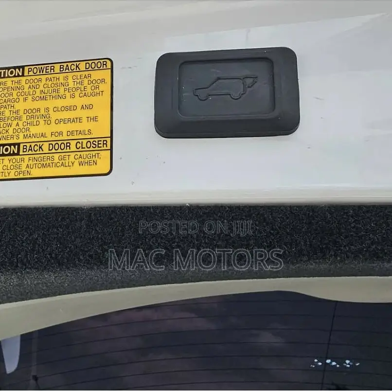 Toyota Harrier 2007 White