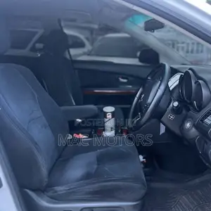 Toyota Harrier 2007 White