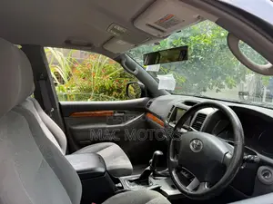 Toyota Land Cruiser Prado 2005 Black