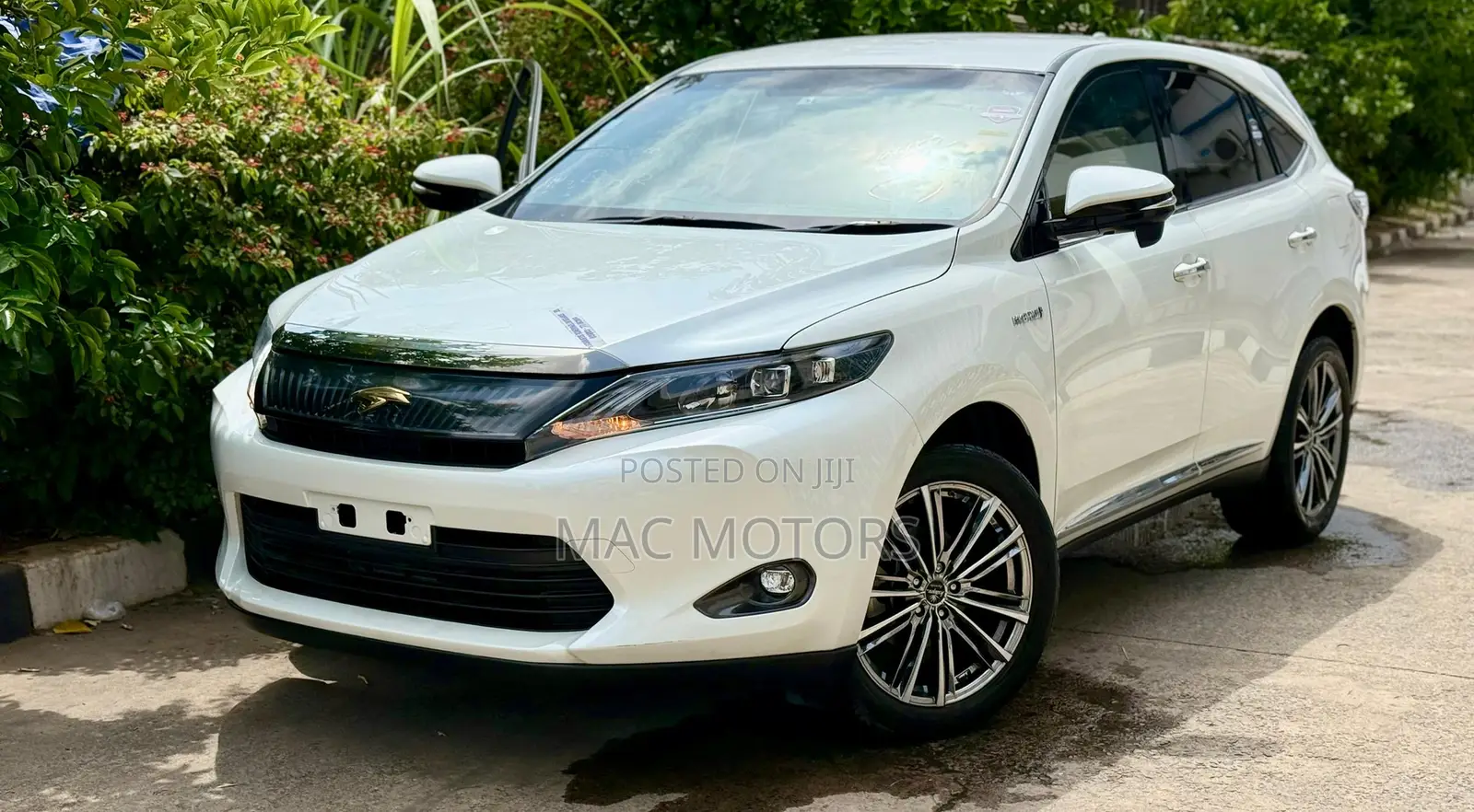 Toyota Harrier 2.0 2014 White