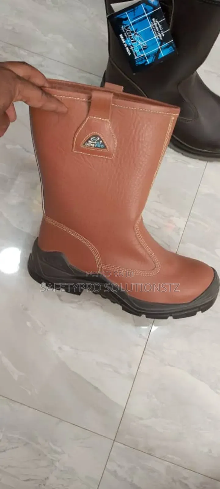 Vaultex Ultra Pro Safety Boots