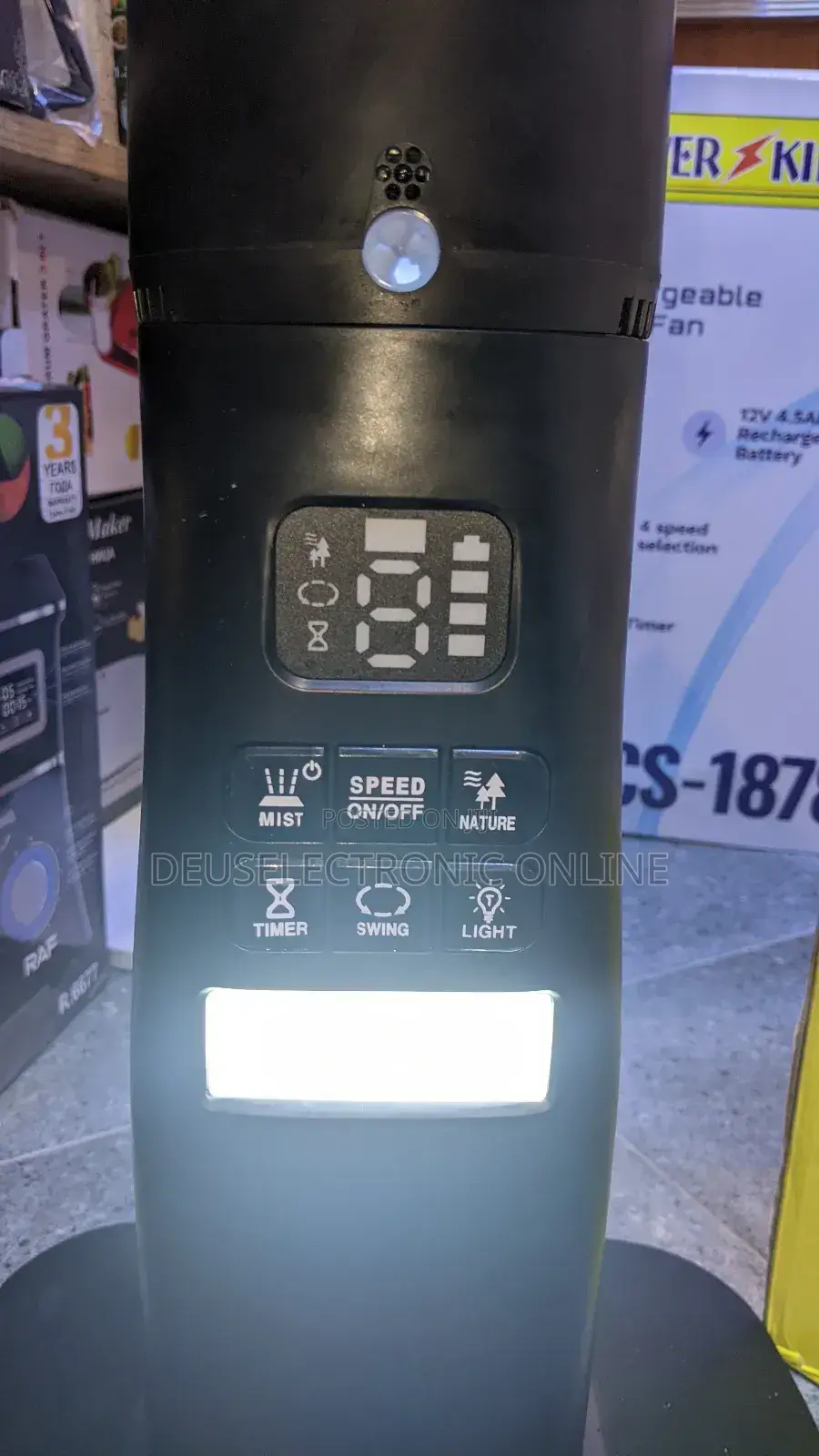 Rechargeable Stand Mist Fan 18"