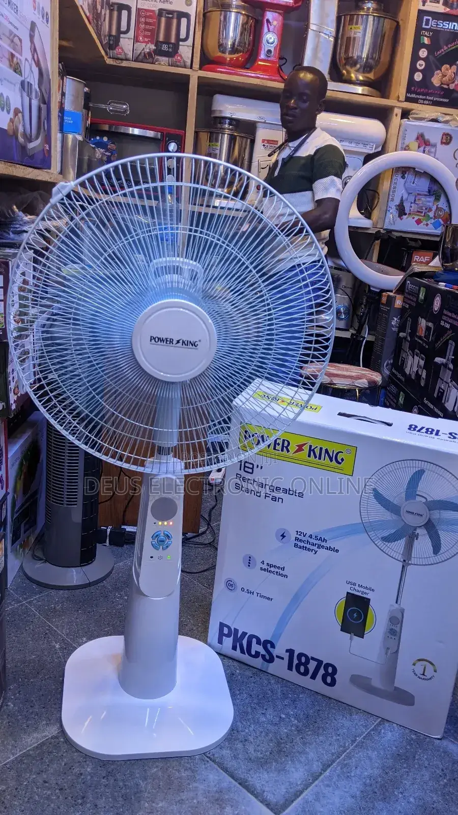 18" Rechargeable Stand Fan Water