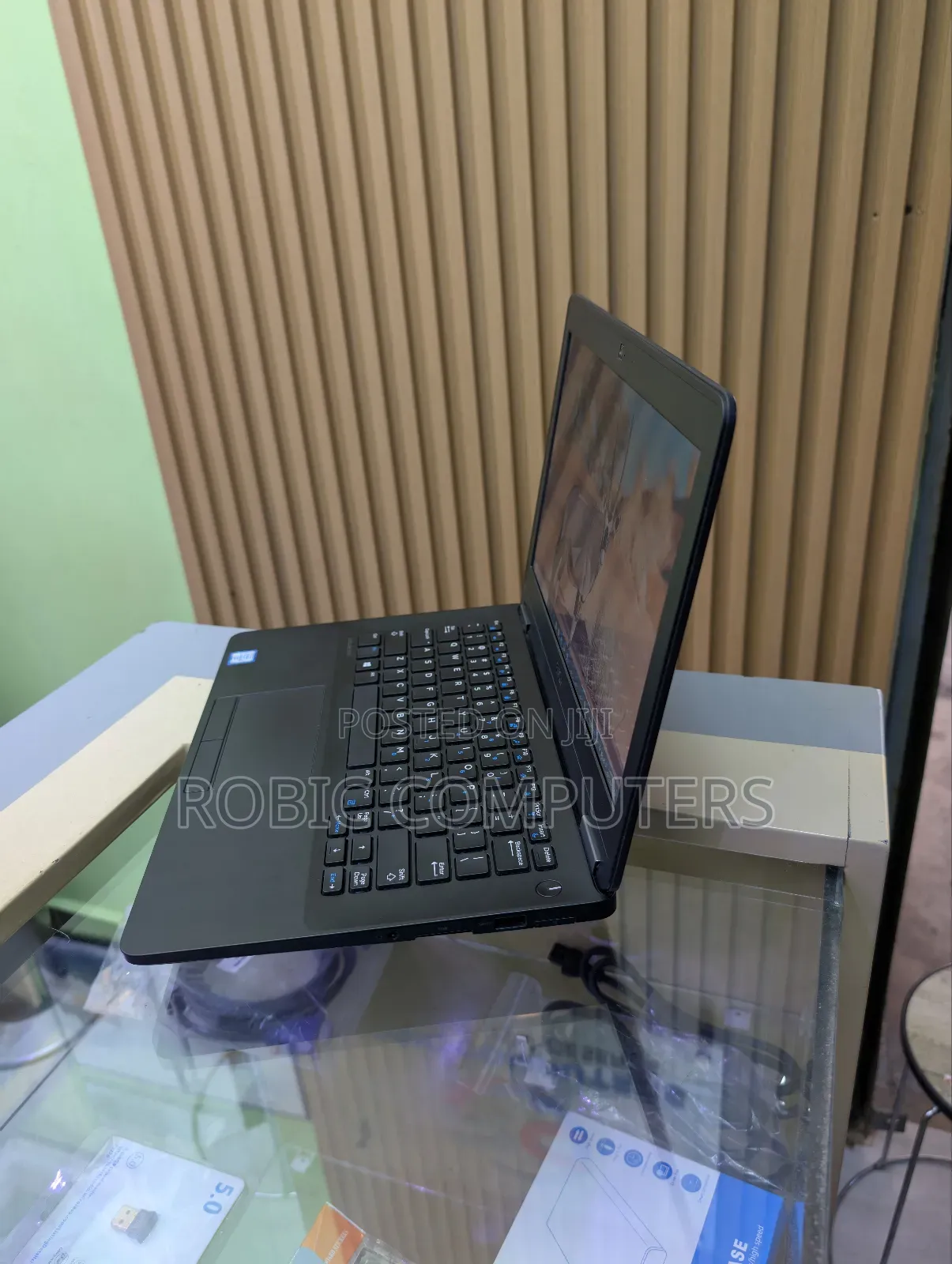 Laptop Dell Latitude 12 E7270 16GB Intel Core I5 SSD 256GB